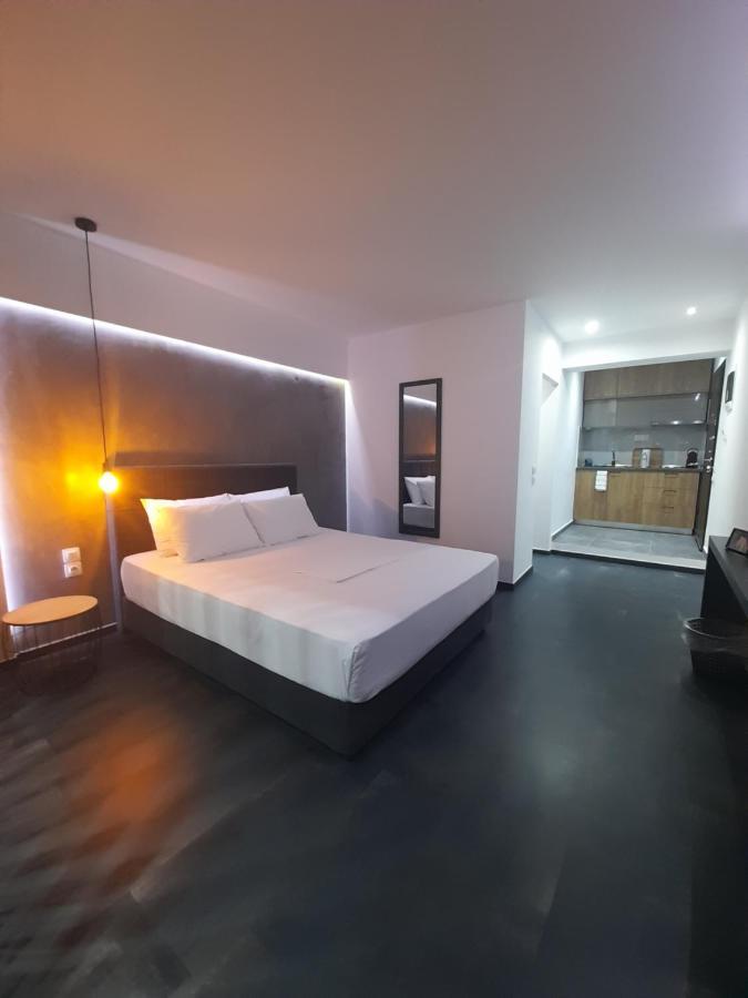 Tsimiski Contemporary 3 Apartment *